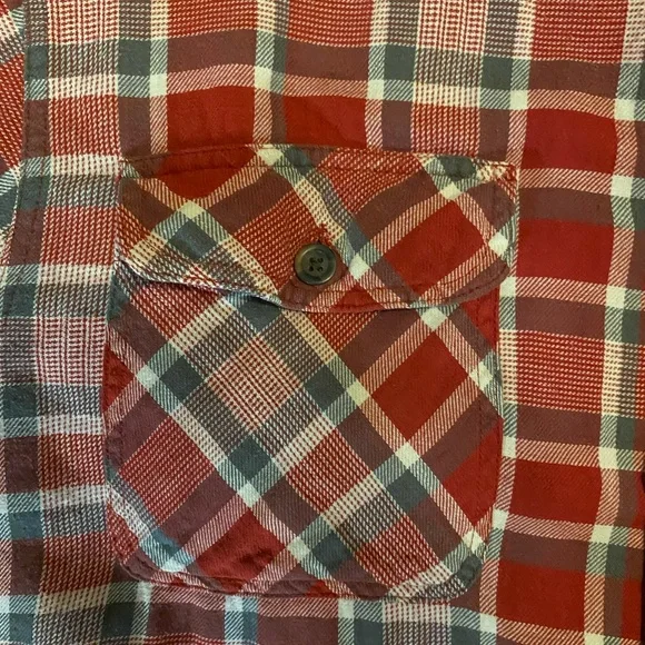Red and black Plaid Button-Up Shirt - Picture 5 of 6